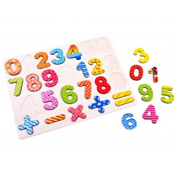 Drevené puzzle: Čísla a matematické znaky