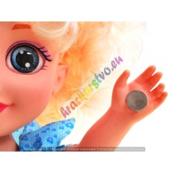 Elsa – interaktívna spievajúca bábika s čarovnými rúčkami