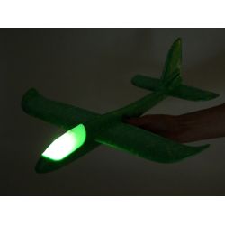 Polystyrénové lietadlo so svetlom